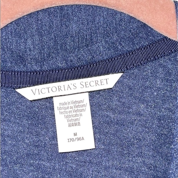 Victoria’s Secret button down pajama top. Size Medium - Picture 3 of 3